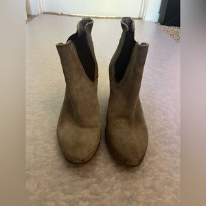 Alberto Fermani Women's Tan Ankle Booties